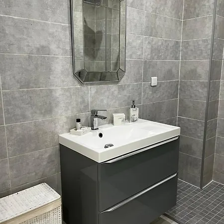 Nicois Au Coeur Du Triangle D'or Appartamento