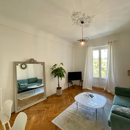 Apartment Nicois Au Coeur Du Triangle D'or